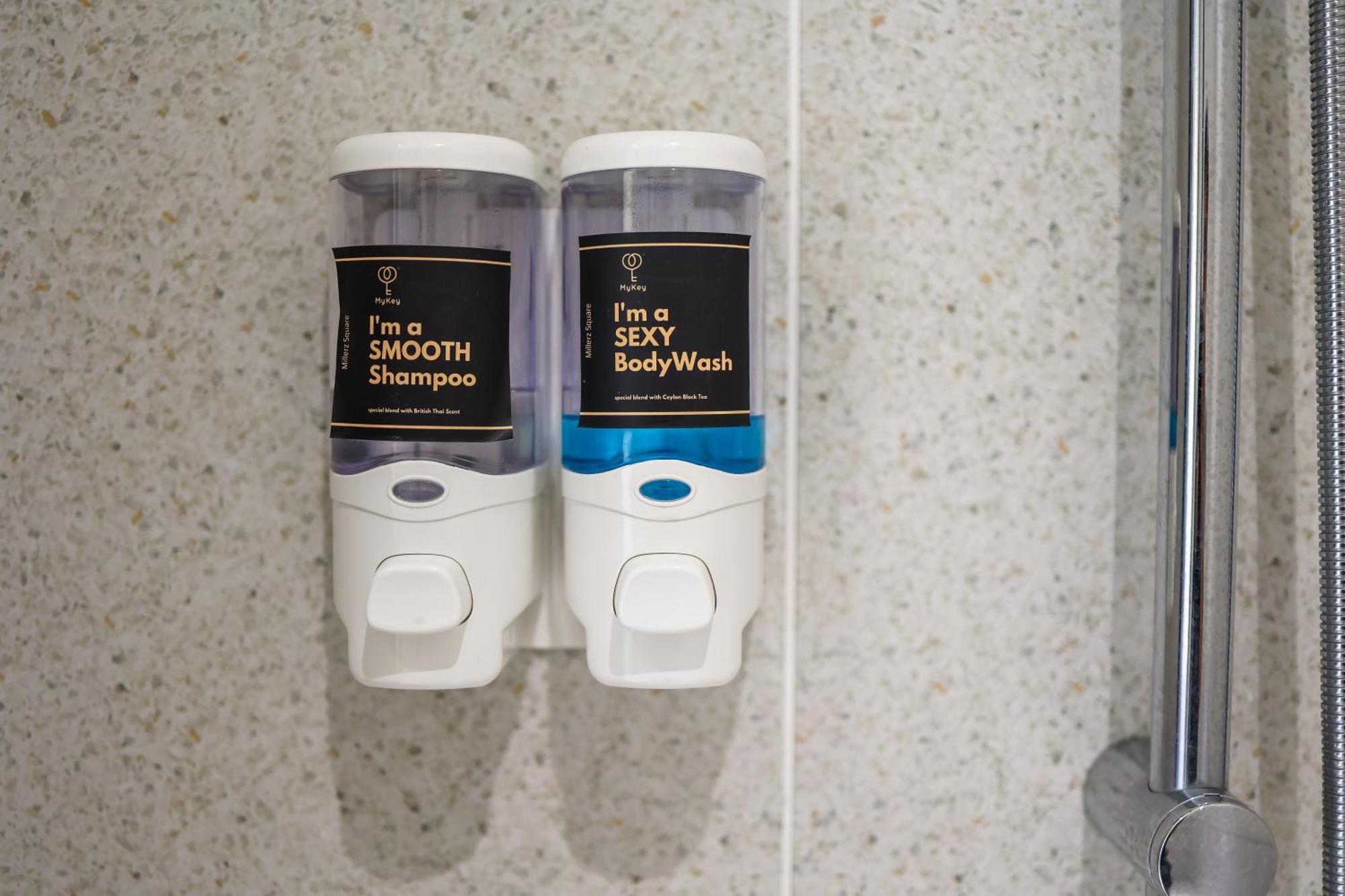 Апартаменти Millerz Square By Mykey Куала-Лумпур Екстер'єр фото Soap dispensers